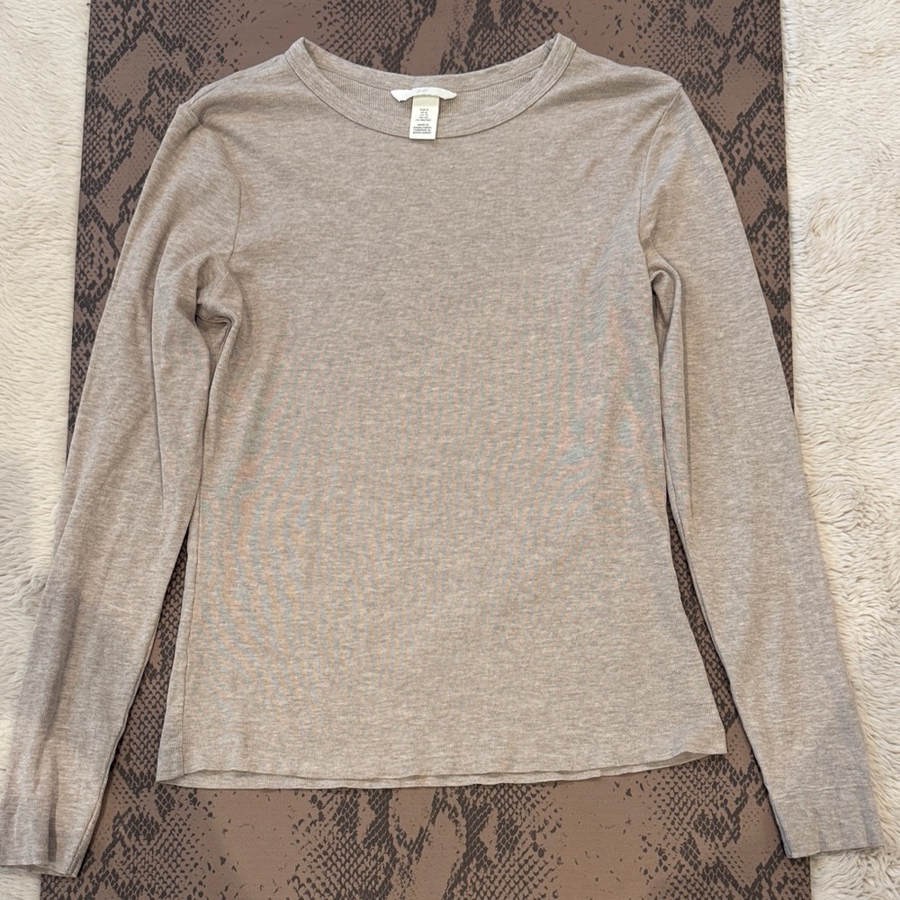 H&M Women's Long Sleeve Beige Top